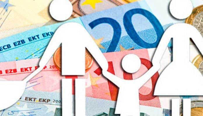 assegni familiari mamma che info